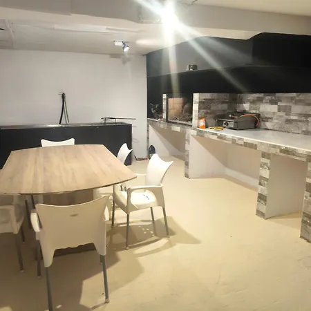 Vakantiehuis Chaletpiscina