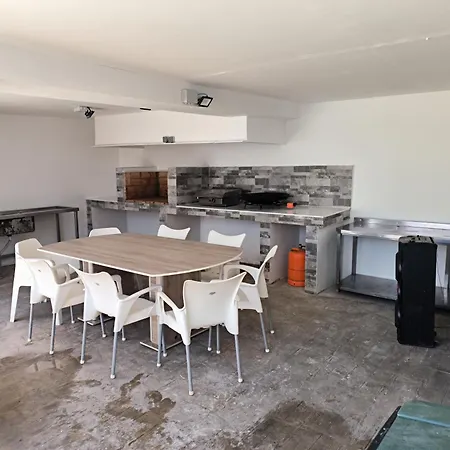 Holiday home Turisblo Chaletpiscina *
